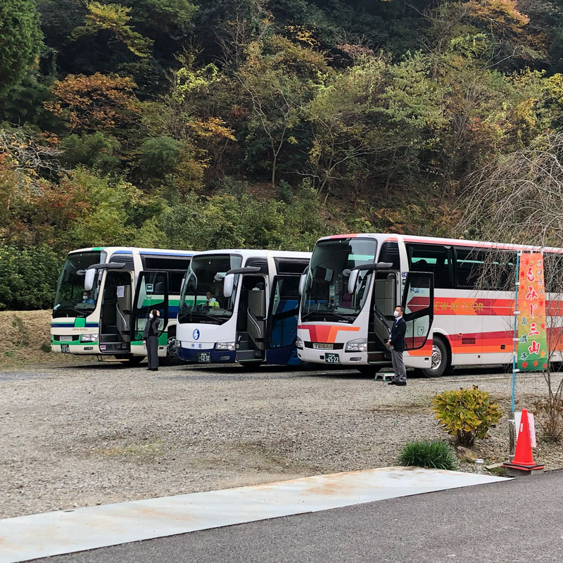 大型バス駐車場